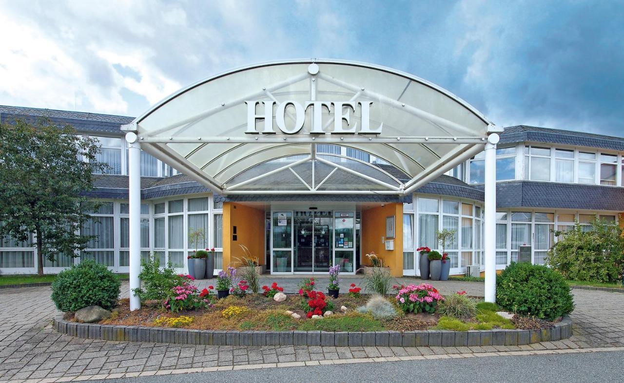 Avalon Hotelpark Koenigshof Königslutter am Elm Exterior foto